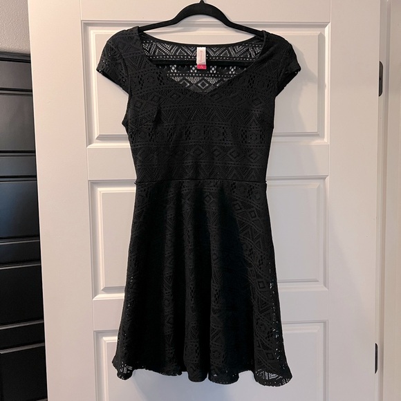 No Boundaries Dresses & Skirts - No Boundaries Lace Dress